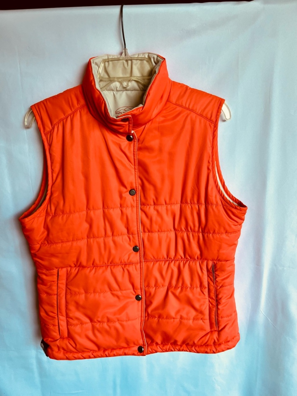Women's Sun Mountain Orange/Cream Reversible Puffer Vest - Sleeveless Coat